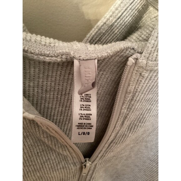 SKIMS SIZE LARGE LIGHT HEATHER GREY CROPPED ZIP UP HOODIE - Picture 5 of 5